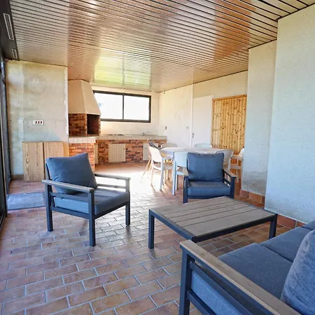 Les Jardins De Bed & Breakfast