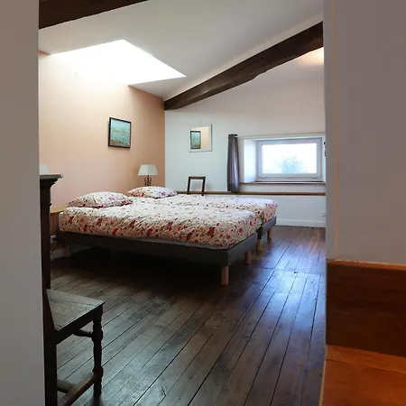 Les Jardins De Bed & Breakfast 3*